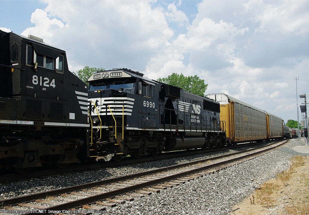 NS 6990